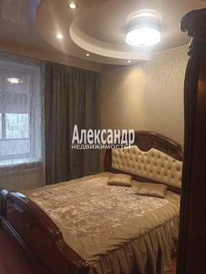 Продам трехкомнатную (3-комн.) квартиру, Варшавская ул, 59, Санкт-Петербург г