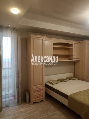 Продам трехкомнатную (3-комн.) квартиру, Варшавская ул, 59, Санкт-Петербург г