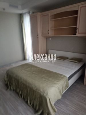 Продам трехкомнатную (3-комн.) квартиру, Варшавская ул, 59, Санкт-Петербург г