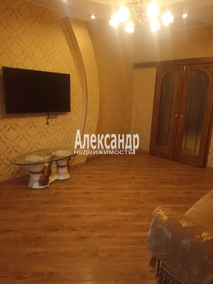 Продам трехкомнатную (3-комн.) квартиру, Варшавская ул, 59, Санкт-Петербург г