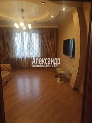 Продам трехкомнатную (3-комн.) квартиру, Варшавская ул, 59, Санкт-Петербург г