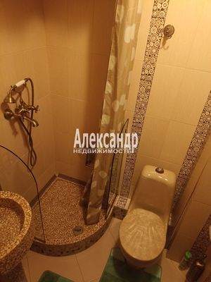 Продам трехкомнатную (3-комн.) квартиру, Варшавская ул, 59, Санкт-Петербург г