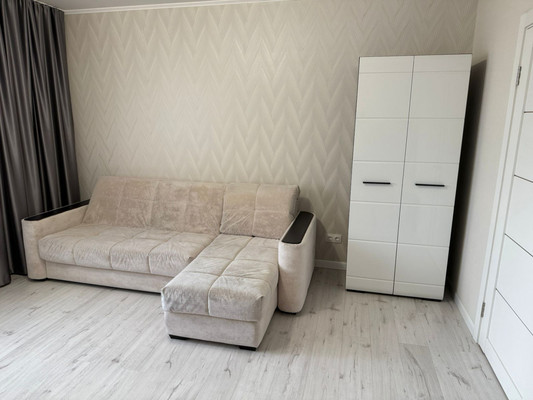 Продам однокомнатную (1-комн.) квартиру, Березовая ул, 12, Видное г