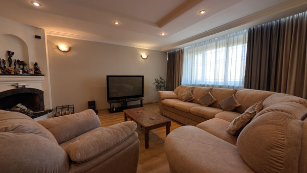 Продам многокомнатную квартиру, 4-я Железнодорожная ул, 50, Иркутск г