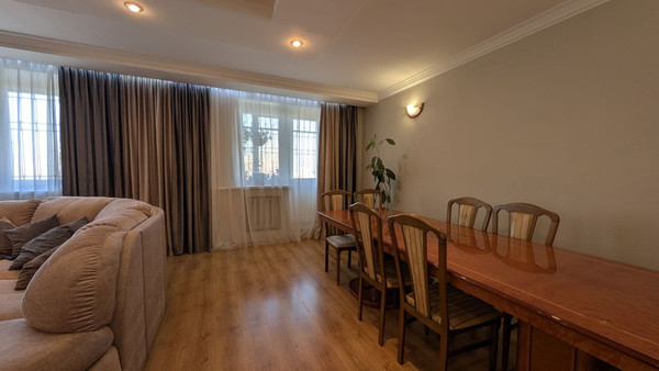 Продам многокомнатную квартиру, 4-я Железнодорожная ул, 50, Иркутск г