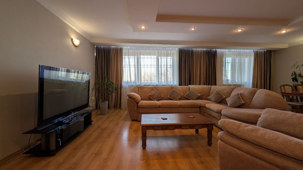 Продам многокомнатную квартиру, 4-я Железнодорожная ул, 50, Иркутск г