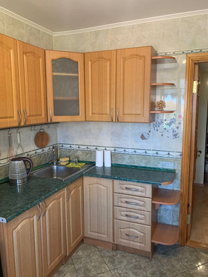 Продам однокомнатную (1-комн.) квартиру, Ларионова ул, 42кБ, Симферополь г