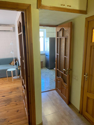 Продам однокомнатную (1-комн.) квартиру, Ларионова ул, 42кБ, Симферополь г