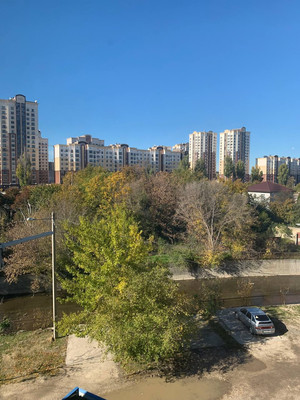 Продам однокомнатную (1-комн.) квартиру, Ларионова ул, 42кБ, Симферополь г