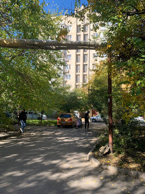 Продам однокомнатную (1-комн.) квартиру, Ларионова ул, 42кБ, Симферополь г