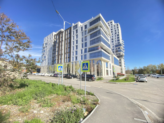 Продам трехкомнатную (3-комн.) квартиру, Кешокова ул, 1ка, Нальчик г