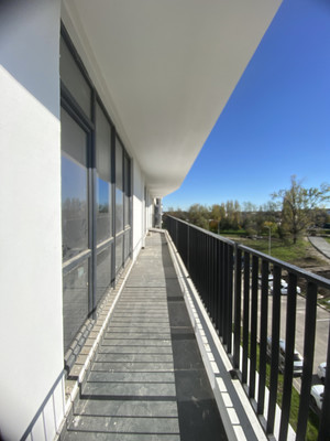 Продам трехкомнатную (3-комн.) квартиру, Кешокова ул, 1ка, Нальчик г