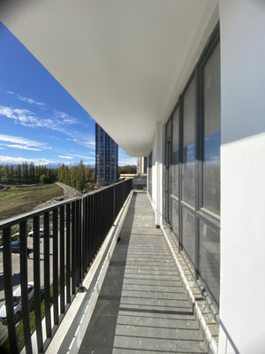 Продам трехкомнатную (3-комн.) квартиру, Кешокова ул, 1ка, Нальчик г