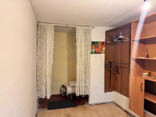 Продам двухкомнатную (2-комн.) квартиру, 1-я Бебеля ул, 7, Москва г