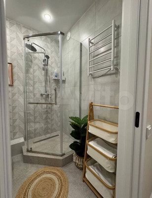 Продам однокомнатную (1-комн.) квартиру, Искры (Адлерский р-н) ул, 88к3, Сочи г