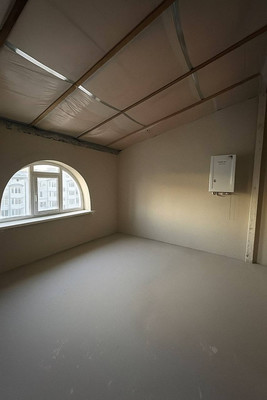 Продам однокомнатную (1-комн.) квартиру, Луговая ул, 6Т, Симферополь г