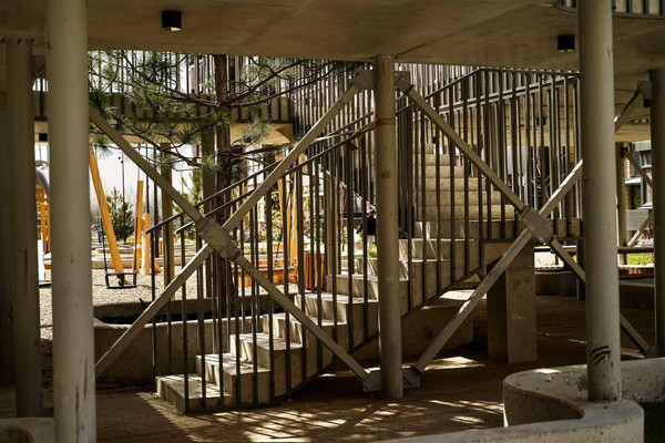 Продам трехкомнатную (3-комн.) квартиру, им. генерала Корнилова ул, 14к1, Краснодар г