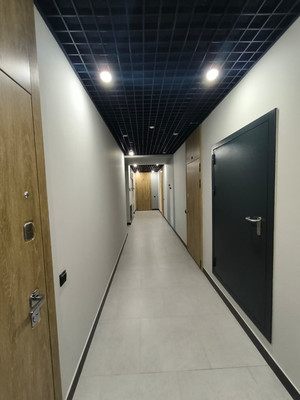 Продам трехкомнатную (3-комн.) квартиру, им. генерала Корнилова ул, 14к1, Краснодар г