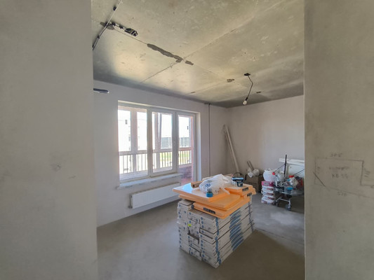 Продам трехкомнатную (3-комн.) квартиру, им. генерала Корнилова ул, 14к1, Краснодар г