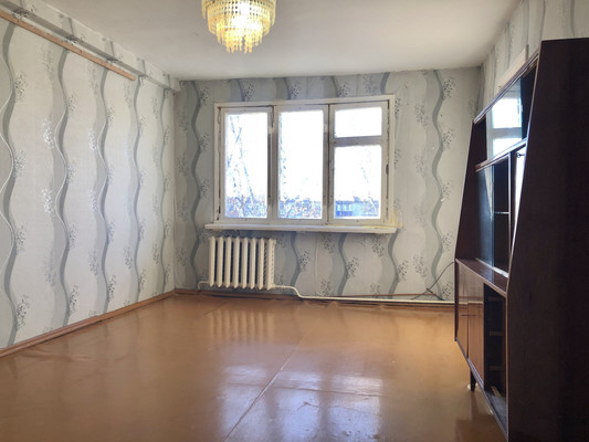 Продам трехкомнатную (3-комн.) квартиру, Тернопольская ул, 4, Пенза г