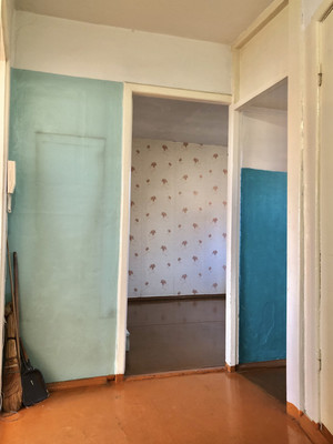 Продам трехкомнатную (3-комн.) квартиру, Тернопольская ул, 4, Пенза г