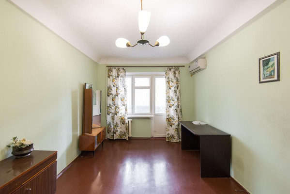Продам однокомнатную (1-комн.) квартиру, Коммунистический пр-кт, 48/5, Ростов-на-Дону г