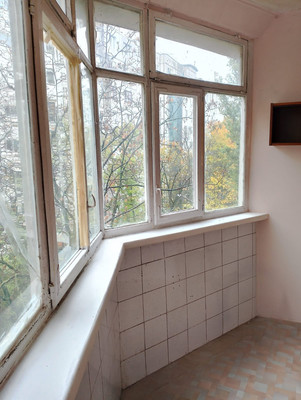 Продам однокомнатную (1-комн.) квартиру, Космонавтов пр-кт, 41к3, Ростов-на-Дону г