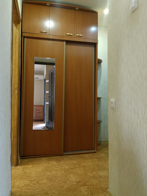 Продам однокомнатную (1-комн.) квартиру, Космонавтов пр-кт, 41к3, Ростов-на-Дону г