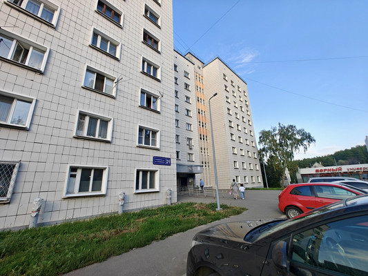 Продам комнату в 4-комн. квартире, Солидарности ул, 21, Казань г