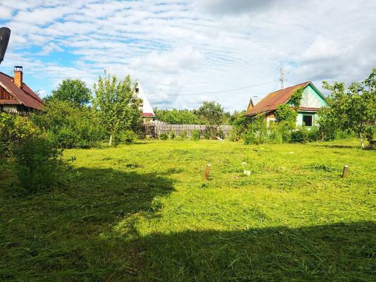 Продам дачу, Салют тер. СНТ, 0 км от города