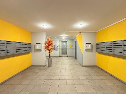 Продам однокомнатную (1-комн.) квартиру, Краснобогатырская ул, 7, Москва г