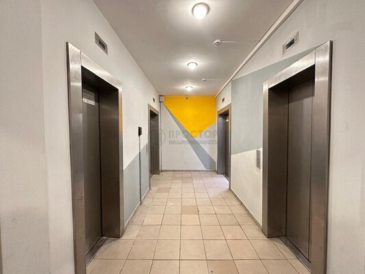 Продам однокомнатную (1-комн.) квартиру, Краснобогатырская ул, 7, Москва г