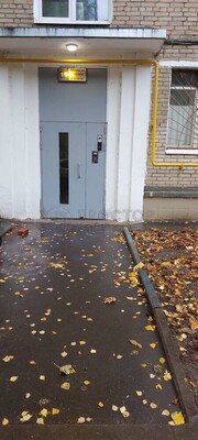 Продам комнату в 5-комн. квартире, Севастопольский пр-кт, 19к2, Москва г