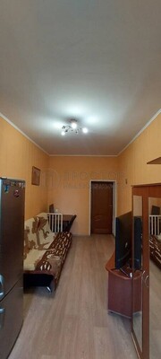 Продам комнату в 5-комн. квартире, Севастопольский пр-кт, 19к2, Москва г