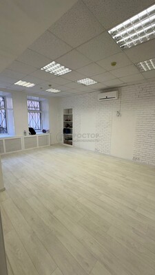 Продам коммерческое помещение 68,9 м2, Краснопрудная ул, 28, Москва г