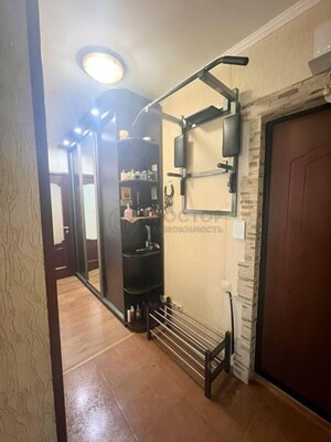 Продам двухкомнатную (2-комн.) квартиру, Сумской проезд, 12к3, Москва г