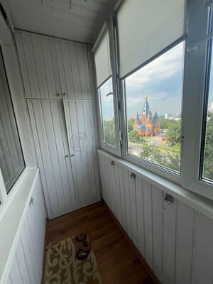 Продам двухкомнатную (2-комн.) квартиру, Сумской проезд, 12к3, Москва г