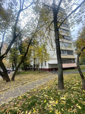 Продам трехкомнатную (3-комн.) квартиру, Маломосковская ул, 8, Москва г