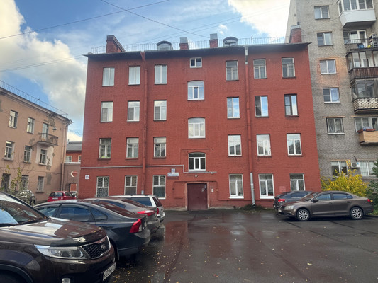 Продам трехкомнатную (3-комн.) квартиру, Балтийская ул, 19Б, Санкт-Петербург г