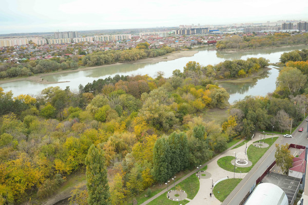 Продам двухкомнатную (2-комн.) квартиру, Береговая ул, 2к2, Краснодар г