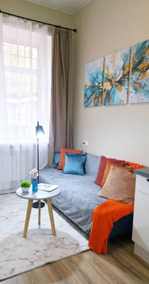 Продам однокомнатную (1-комн.) квартиру, Маёвки Первой аллея, 15, Москва г