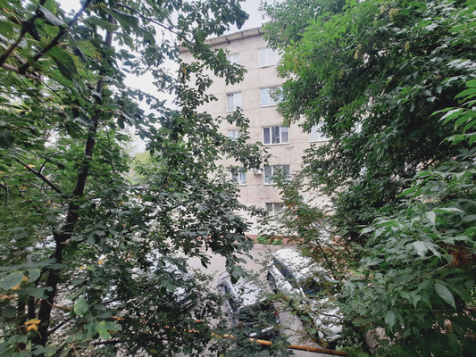 Продам трехкомнатную (3-комн.) квартиру, Бессонова ул, 27, Уфа г