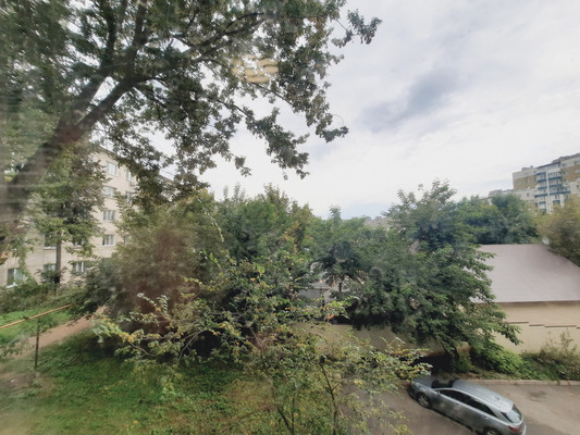 Продам трехкомнатную (3-комн.) квартиру, Бессонова ул, 27, Уфа г