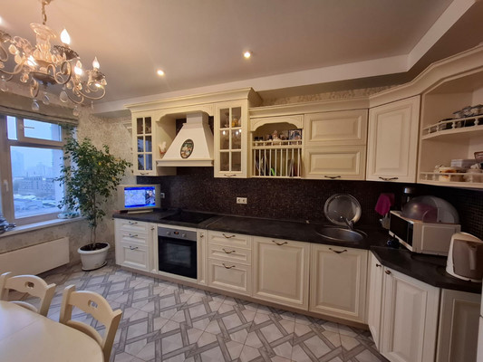 Продам трехкомнатную (3-комн.) квартиру, Народного Ополчения ул, 3, Москва г