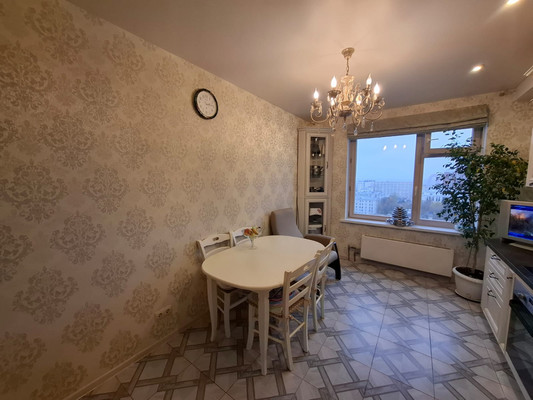 Продам трехкомнатную (3-комн.) квартиру, Народного Ополчения ул, 3, Москва г