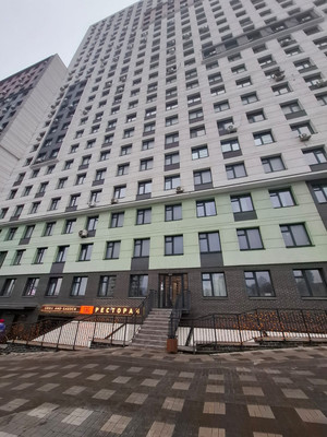 Продам трехкомнатную (3-комн.) квартиру, Народного Ополчения ул, 3, Москва г