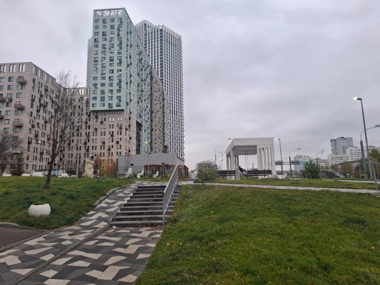 Продам трехкомнатную (3-комн.) квартиру, Народного Ополчения ул, 3, Москва г