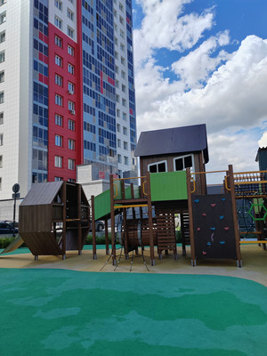 Продам трехкомнатную (3-комн.) квартиру, Аметьевская магистраль ул, 18к5, Казань г