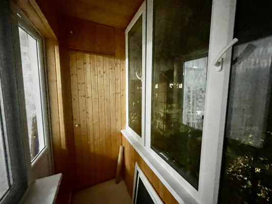 Продам трехкомнатную (3-комн.) квартиру, Чкалова ул, 13, Казань г