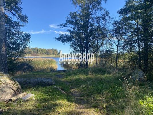 Продам участок 25 соток, ИЖС, Остров п, 140 км от города